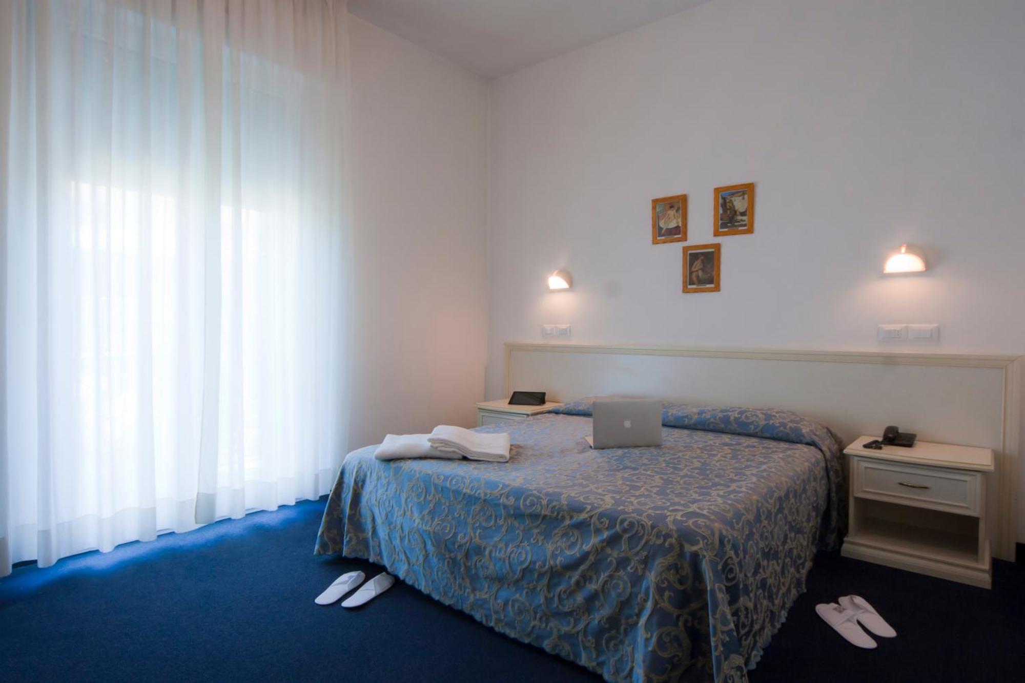 Residence Divina ริมินี ภายนอก รูปภาพ