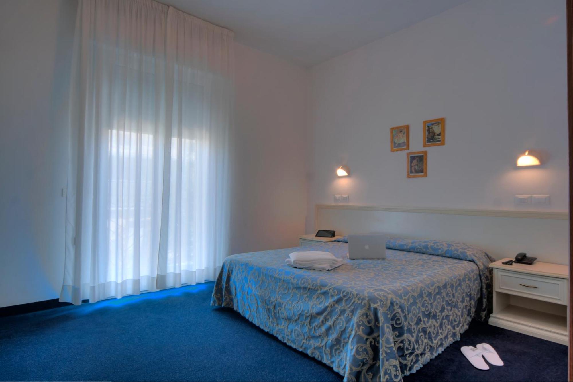Residence Divina ริมินี ภายนอก รูปภาพ