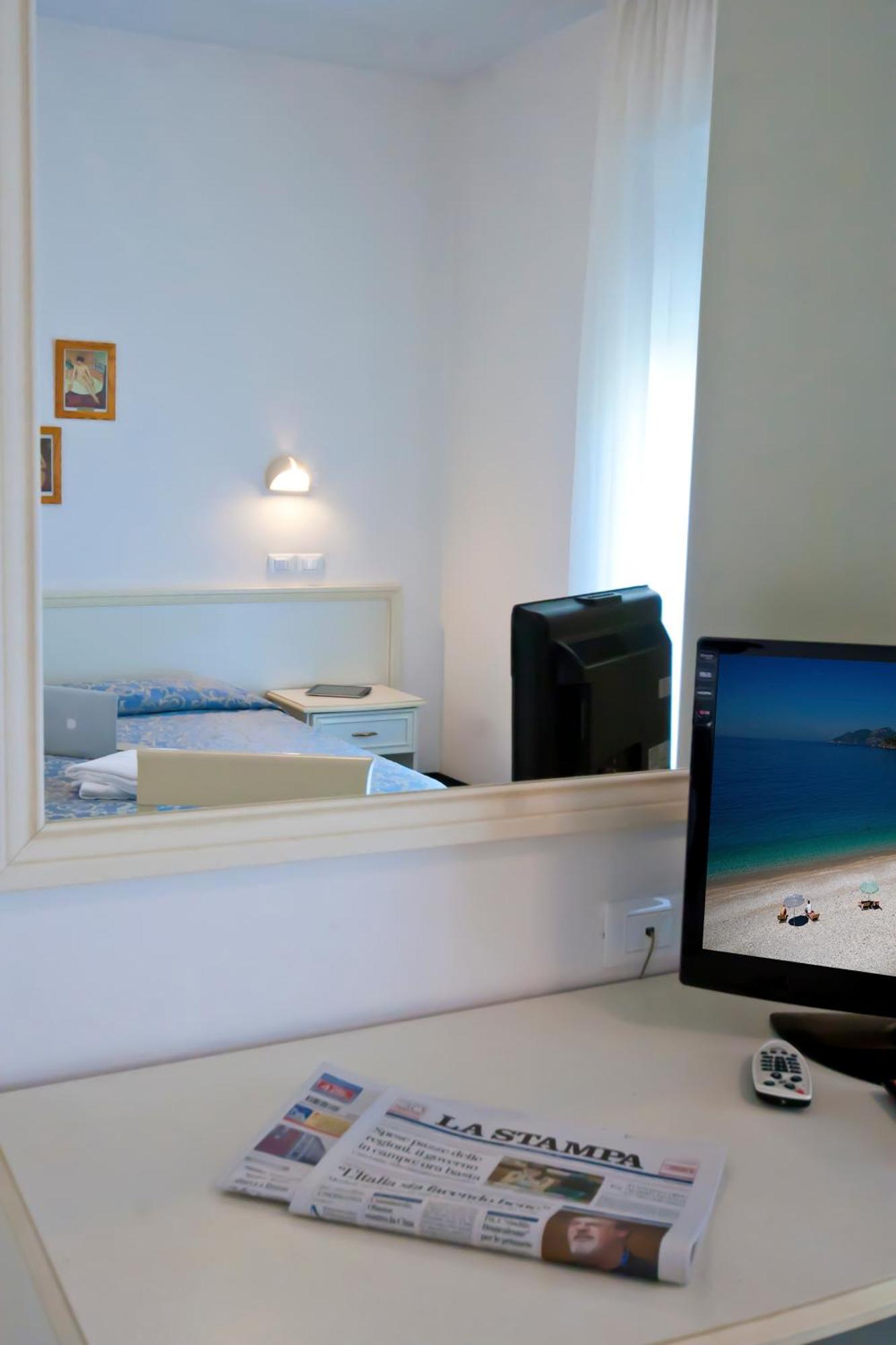 Residence Divina ริมินี ภายนอก รูปภาพ